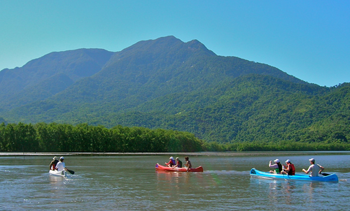 Canoagem no Mamanguá