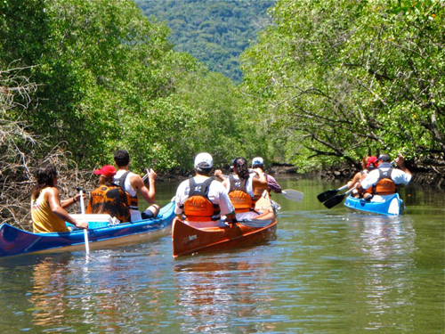 Turismo no Saco do Mamanguá